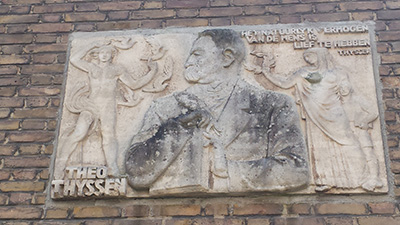 Gevelsteen Theo Thijssen Museum